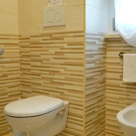 بيت ضيافة La Lanterna Sul 4*